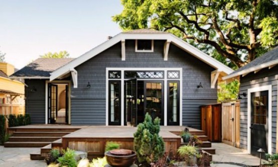 Traditional Home With Vintage Touches From A Library