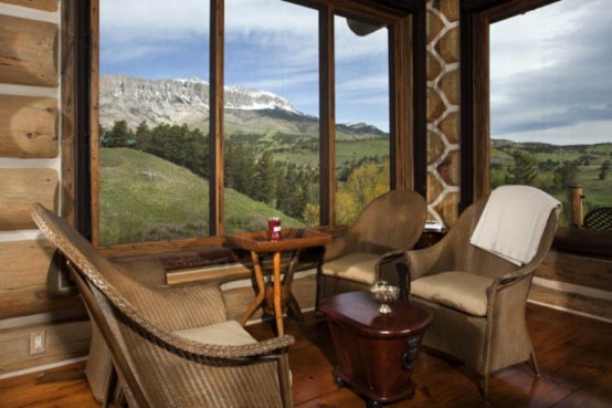 Traditional Style Ranch Retreat With Stunning Views