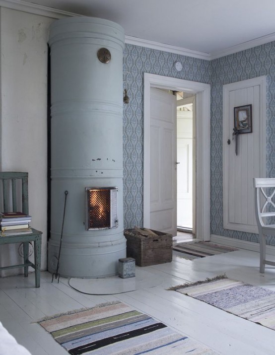 29 Traditional Tile Stoves In Home Decor Digsdigs