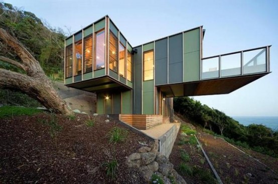 Tree-Shaped House With Modern Interiors At The Seaside