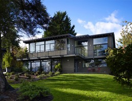 Two Storey Single Family Residence On The Existing Foundation