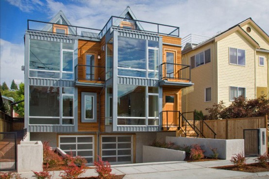 Two Townhouses Half Block From the Beach – Alki Townhomes