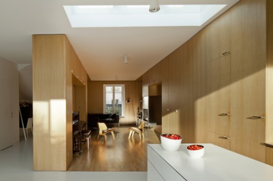 Ultra Minimalist And Highly Efficient French House