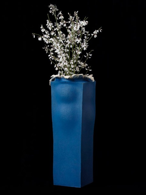 Unique Blooming Vases Shaped With Explosives