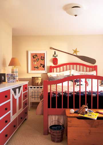 Traditional wooden oar could become a great piece of wall decor.