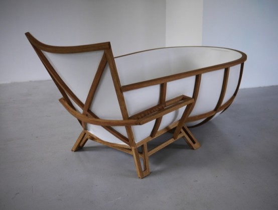         2014 unusual-bathtub-desi