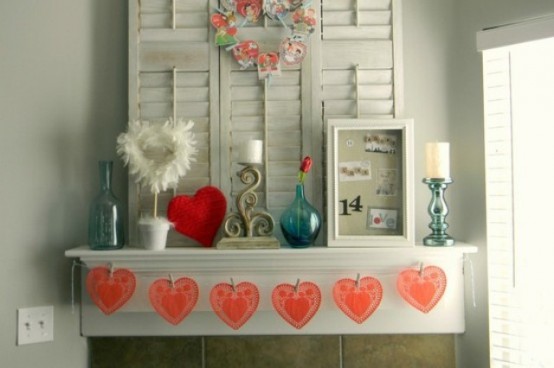 Valentines Day Mantel Decor Ideas