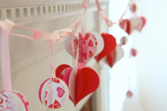 Valentines Day Mantel Decor Ideas