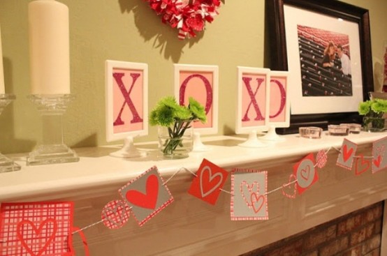 Valentines Day Mantel Decor Ideas