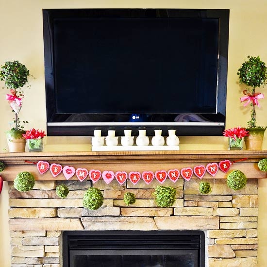 Valentines Day Mantel Decor Ideas