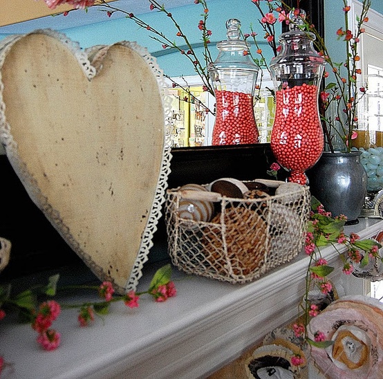 Valentines Day Mantel Decor Ideas