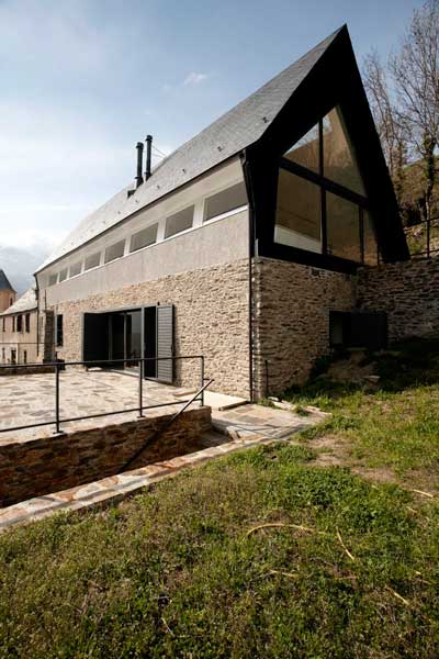 Vernacular Dry Stone House