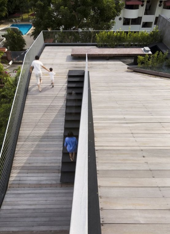 Vertical Plan House With Greenery In Singapore