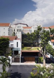 Vertical Plan House With Greenery In Singapore