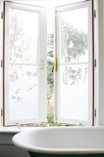 Vintage And Sculptural Bathroom Design