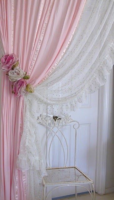 Vintage Romance Lace Home Decor Ideas