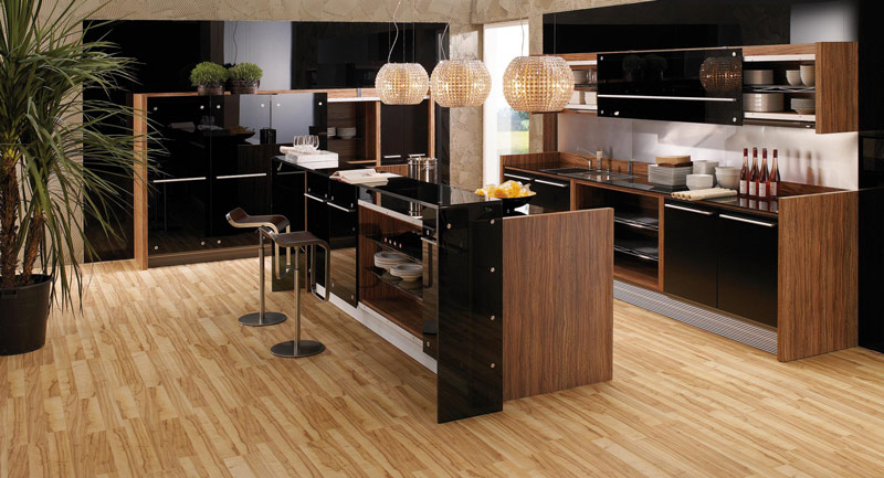 Vitrea Glossy Lacquer With Natural Wood Kitchen Design