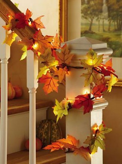 30 Cool Ways To Use Autumn Leaves For Fall Home Décor - DigsDigs