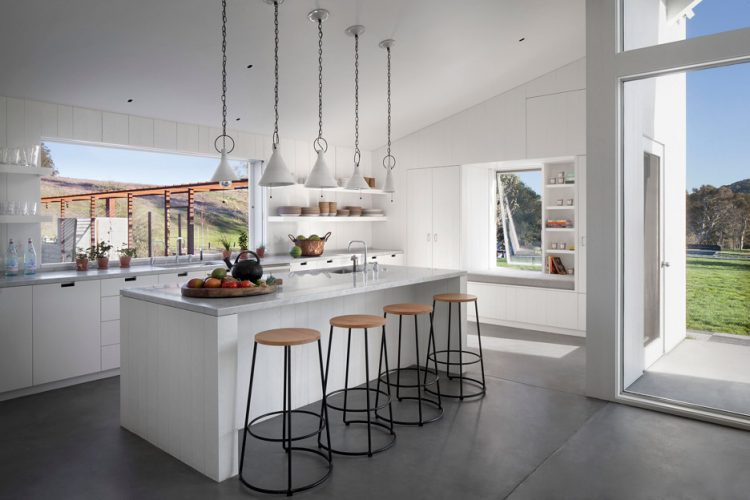 White Barn Like House With Modern Features