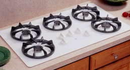 white gas cooktop ge