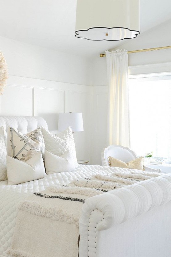 Winter Wonderland: 37 White On White Home Decor Ideas - DigsDigs