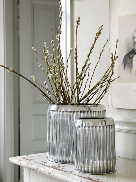 large mercury glass vases with willow is a modern spring decoration for home, they can be used for centerpieces