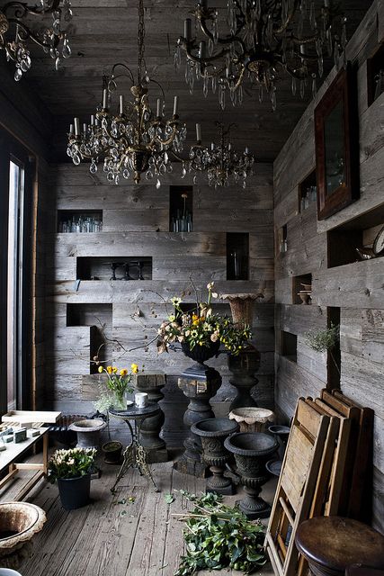 Wood Clad Interior Ideas To Warm Up In The Winter