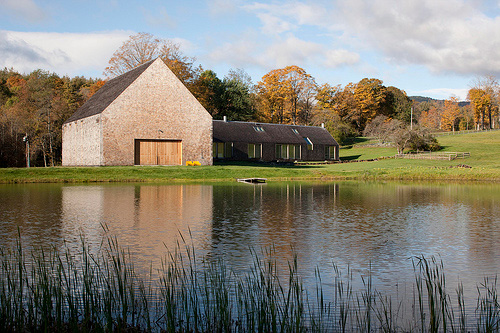 Woodstock Farm – Family Home and a Barn To Relax and Host Many Visitors