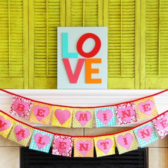 Wreath And Garland Ideas For Valentine's Day